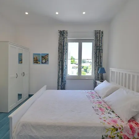 Bed & Breakfast Casa Oikia 3*